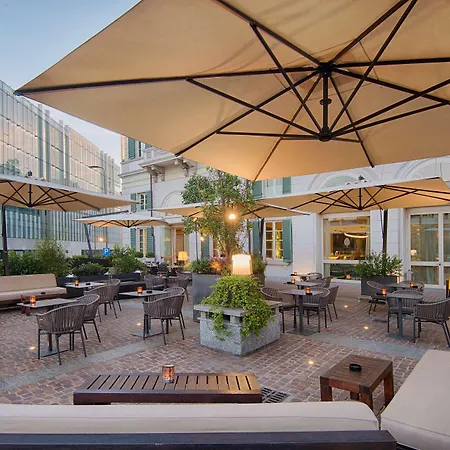 Szálloda Avani Palazzo Moscova 4*