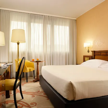 Hotel Scandinavia 4*