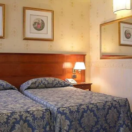 Hotel Windsor 4*