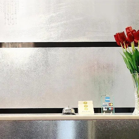 ボルツァーノ 3* ミラノ