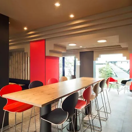 Ibis Centro 3*
