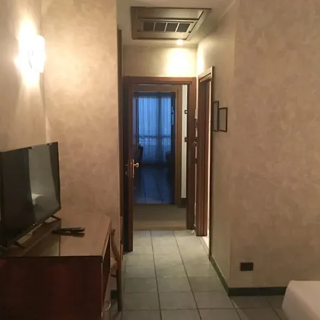 米兰欢迎您酒店