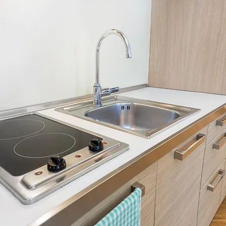 Appart hôtel De La Gare 4*