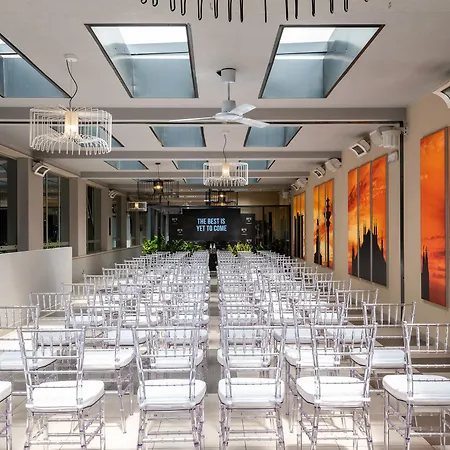 Nyx By Leonardo Milão