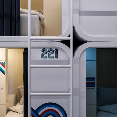 Ostelzzz Milano Hostal