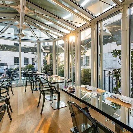 The Street Duomo | A Design Boutique 4*