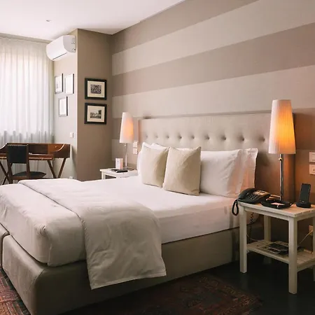 Aethos Hotel Milan 5*