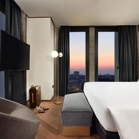 Verticale | Esperienze Отель