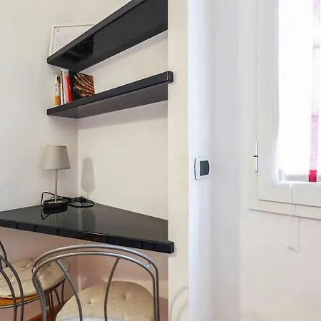 Sv18c -charming Modern Flat S. Ambrogio Daire *