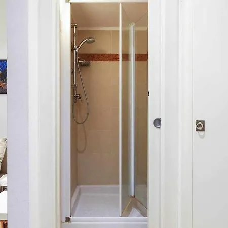 Daire Sv18c -charming Modern Flat S. Ambrogio Milano