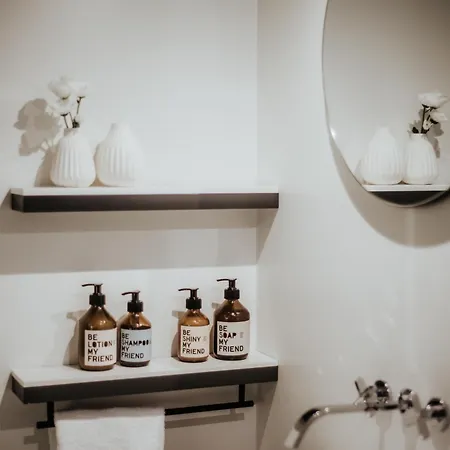 Ca Bela - Porta Romana 4*