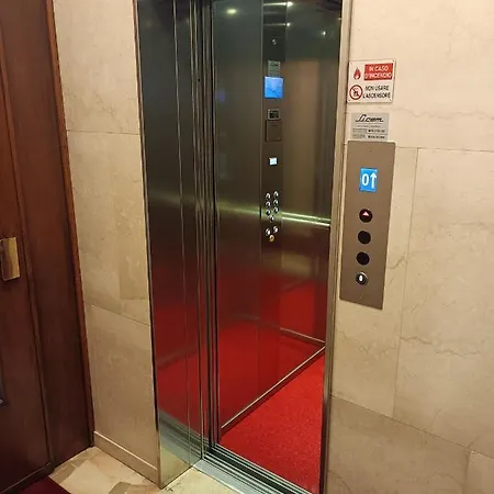 Corvetto 16 - Elegant For 4 - Metro 5 Min - Duomo 10 Min *