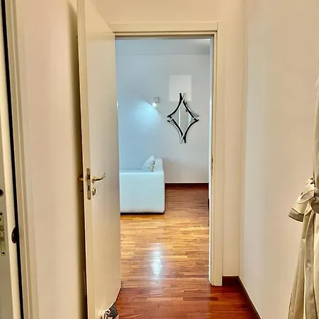 Kibilu - Via Casati 32 - Stazione - Corso Buenos Aires - Shopping Area Milano