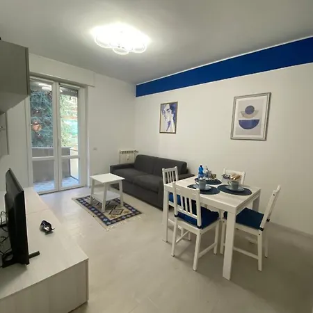 Lady Indigo San Siro Daire *