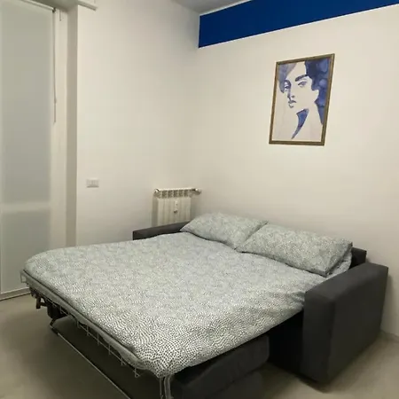 Lady Indigo San Siro *