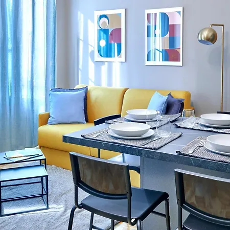 Red Ribbon Πανσιόν 4*