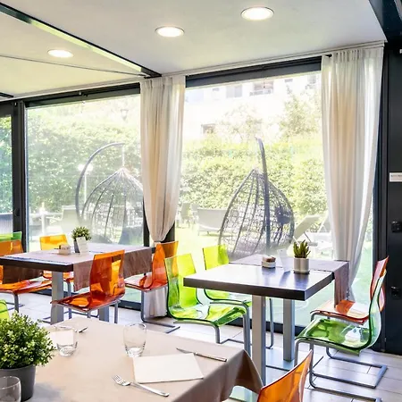 Acca Palace Aa Hotel