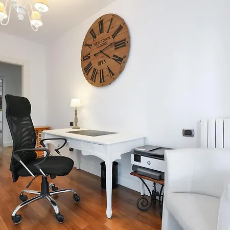 San Siro Stadium Luxury *