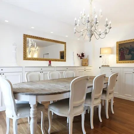 San Siro Stadium Luxury *