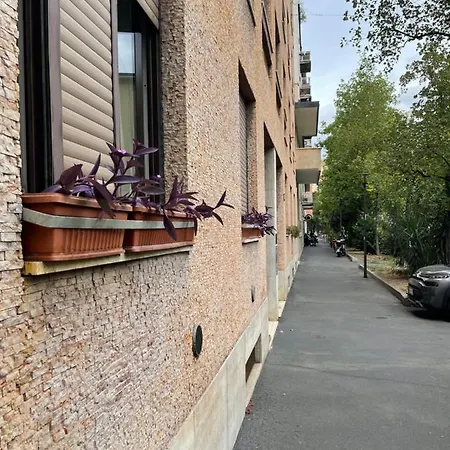 Claudia's In Fieracity&mico&sansiro Apartment