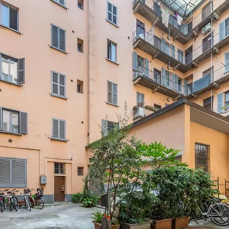 Easylife - - Gregorio 11 P2 - Porta Venezia * Milánó