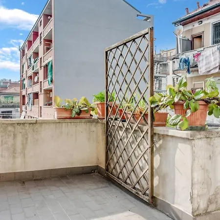 Mo1 - Wonderful With Terrace -