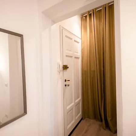 Loft Moderno In Porta Venezia דירה