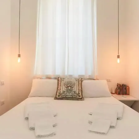 Apartment Secret Garden In The Heart Of Isola