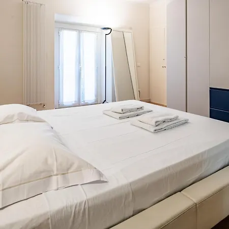 Brera Livings, Charming Flat Near Duomo Апартаменты