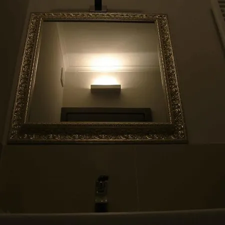 Zuretti 61 Bed & Breakfast Milan