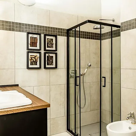 아파트 Hostmate - - Corso Di Porta Ticinese 밀라노