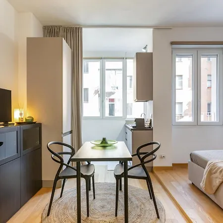 Apartman Easylife - - Galleria Buenos Aires 9- Duomo *