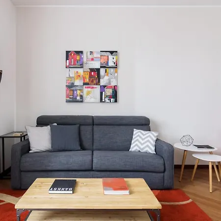 Joivy Superb Flat With Office
