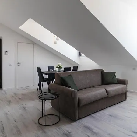 Apartamento Italianway Easy - Commenda 35 *