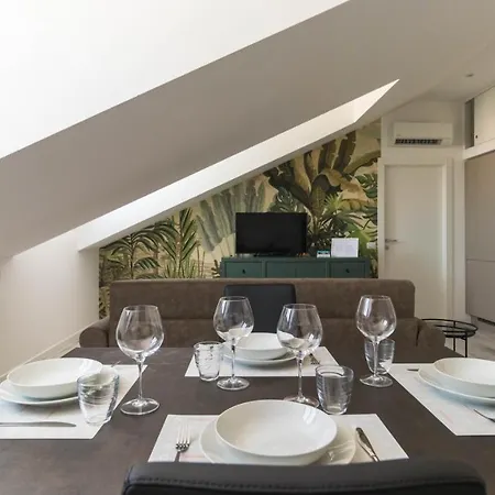 Italianway Easy - Commenda 35 * Milão