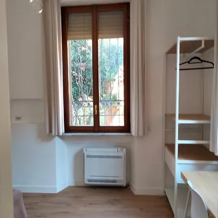 La Bed & Breakfast 4*