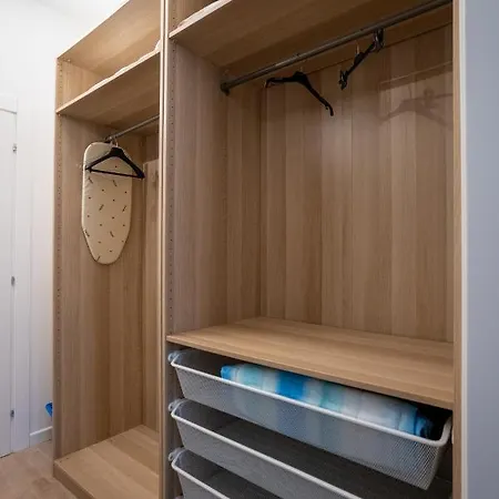 Centre - 10 Minutes To Duomo - Free Wifi E Netflix Апартаменты