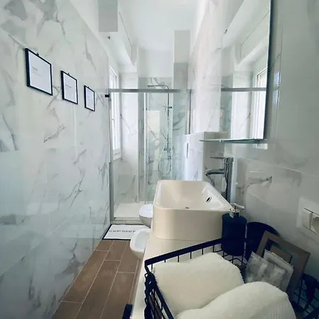 Luxury House Dergano * Milano