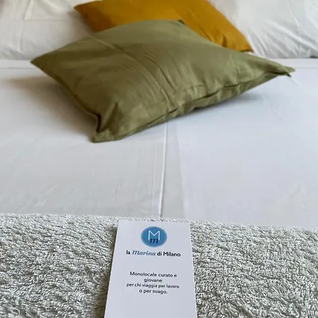 Apartment La Marina Di - Pier Lombardo Milan