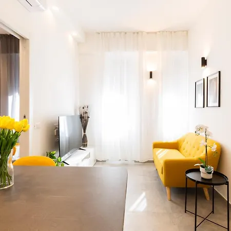 Apartman Biancospini 13 - Flower District