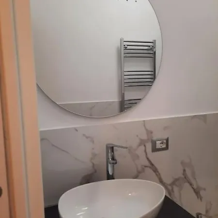 דירה N&ghomesweethome Raffaelloelegante Ideale Affari