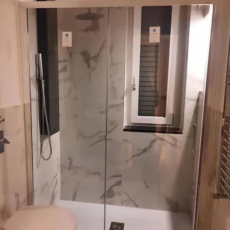 דירה N&ghomesweethome Raffaelloelegante Ideale Affari