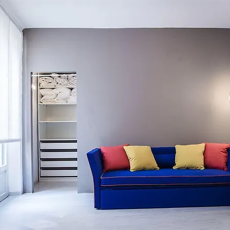 Apartment Brera In San Fermo