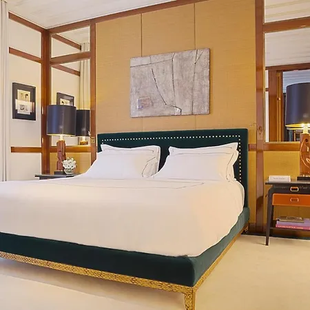 Portrait - Lungarno Collection Otel Milano