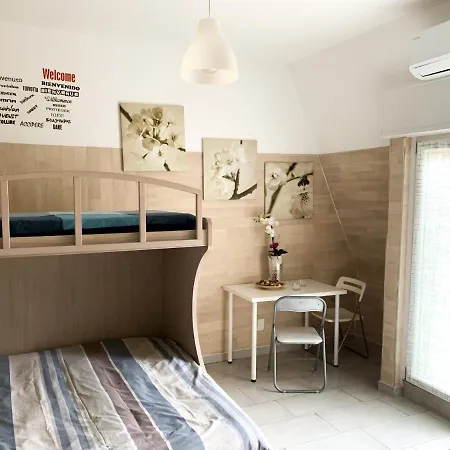 Appartement Shopping Street House