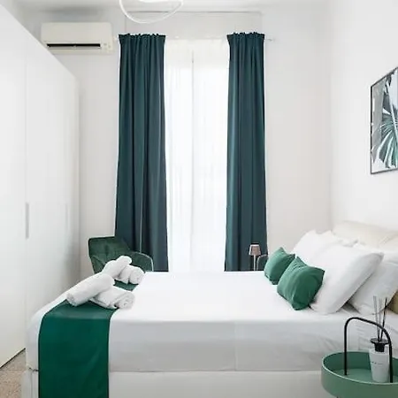 Center-design Attic Penthouse With Private Terrace *
