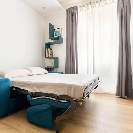 Centrale - Duomo Comfort & Modern Flat Su * Milan