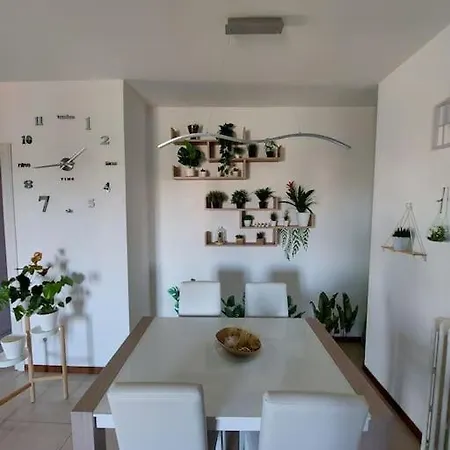 Color House - Bellissimo Panoramico In Zona Niguarda Apartment Milan