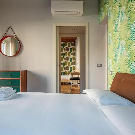 Easylife - - Palazzi 4 - Porta Venezia Apartmán *