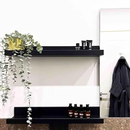 Apartment Centrale - Duomo Comfort & Modern Flat Su *